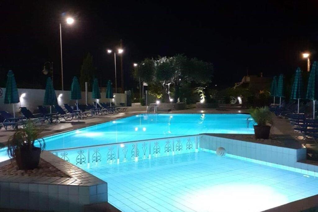 Katina Studios Faliraki Luaran gambar